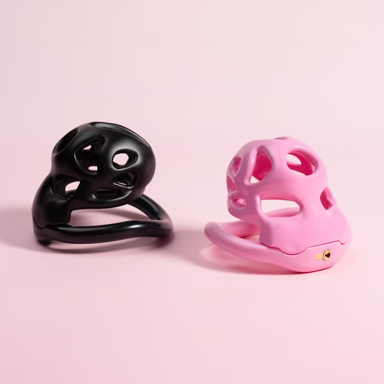 Hera's Invisible Male Chastity Cage 6