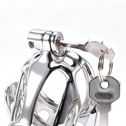 Mamba chastity cage lock and key detail